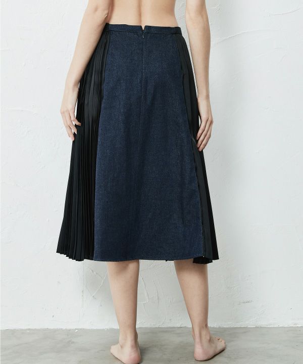 SIDE PLEATS MIDDLE FLARE SKIRT