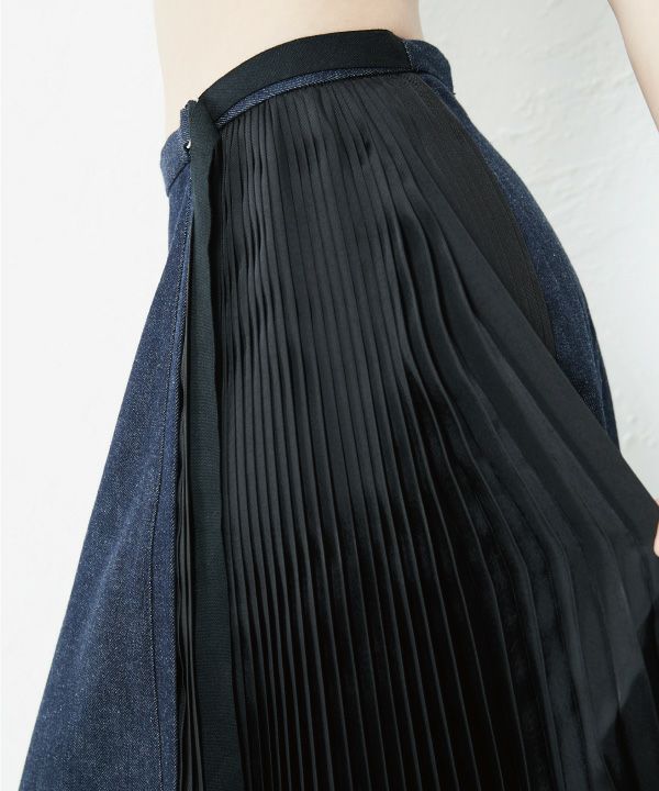 SIDE PLEATS MIDDLE FLARE SKIRT