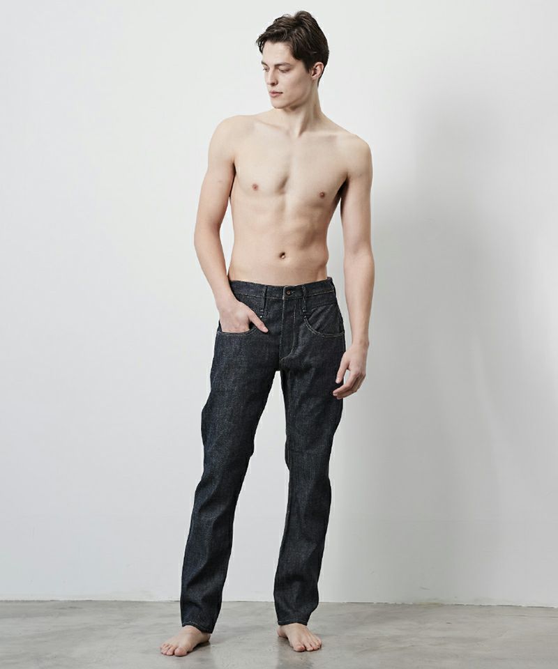 CROSS BACK TAPERED PANTS | JAPAN DENIM