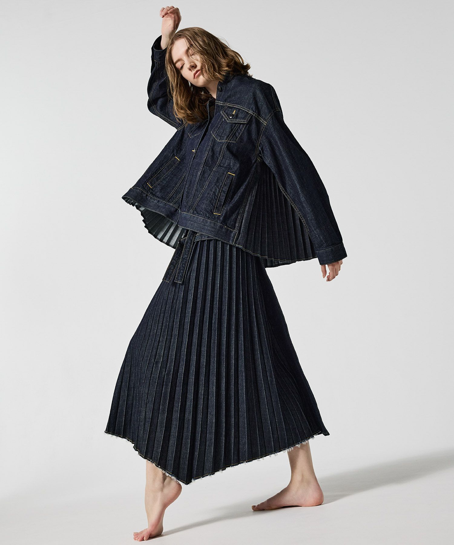 BACK PLEATS DENIM JACKET | JAPAN DENIM